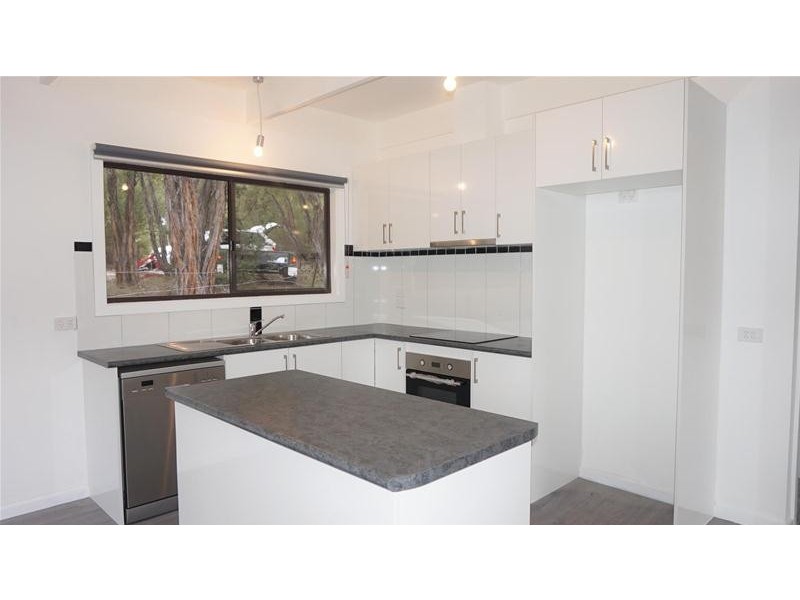 316 – 318 National Park Road, Loch Sport VIC 3851