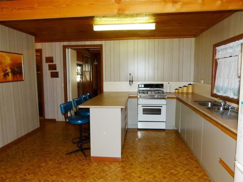 7 Bream Road, Loch Sport VIC 3851