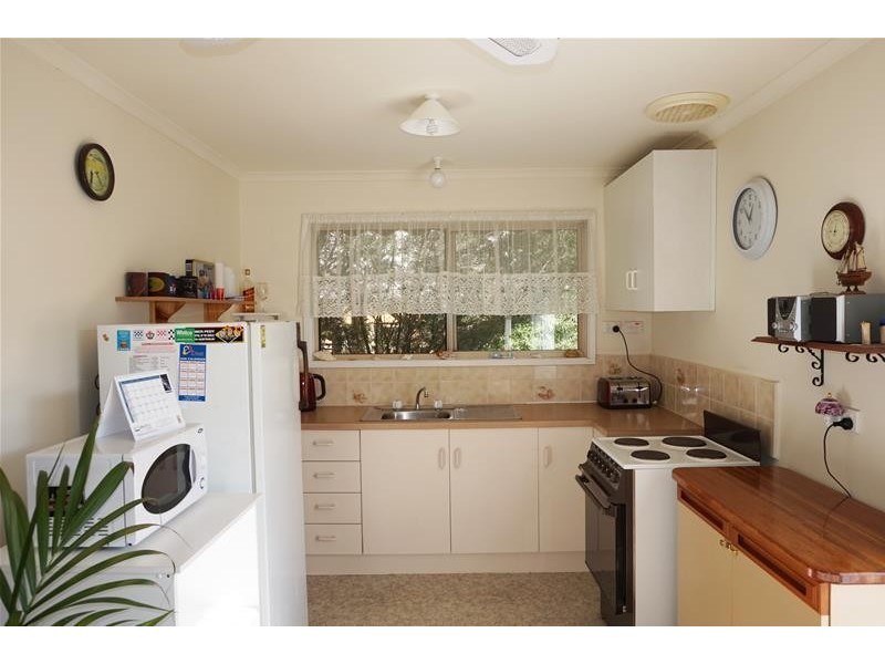 356 National Park Road, Loch Sport VIC 3851