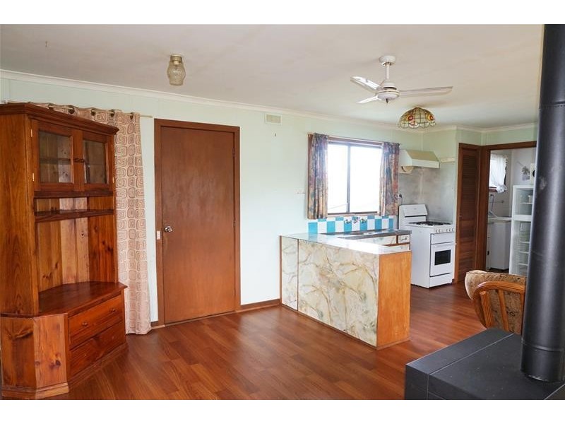 26 Campbell Street, Loch Sport VIC 3851