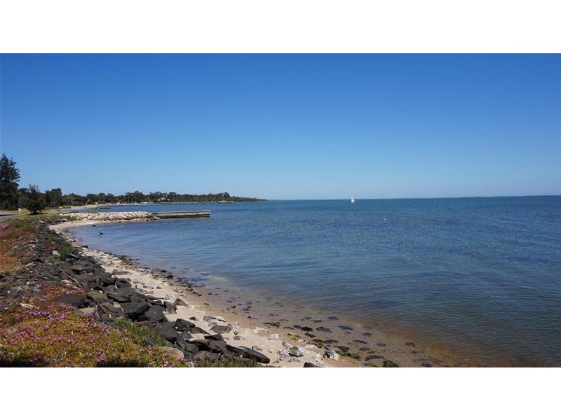 48 Fisher Parade, Loch Sport VIC 3851