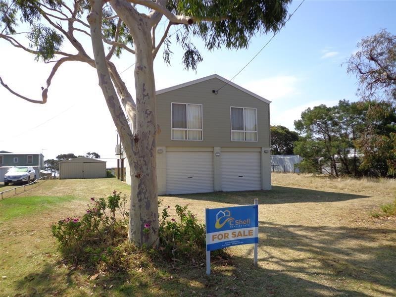 41 Fisher Parade, Loch Sport VIC 3851