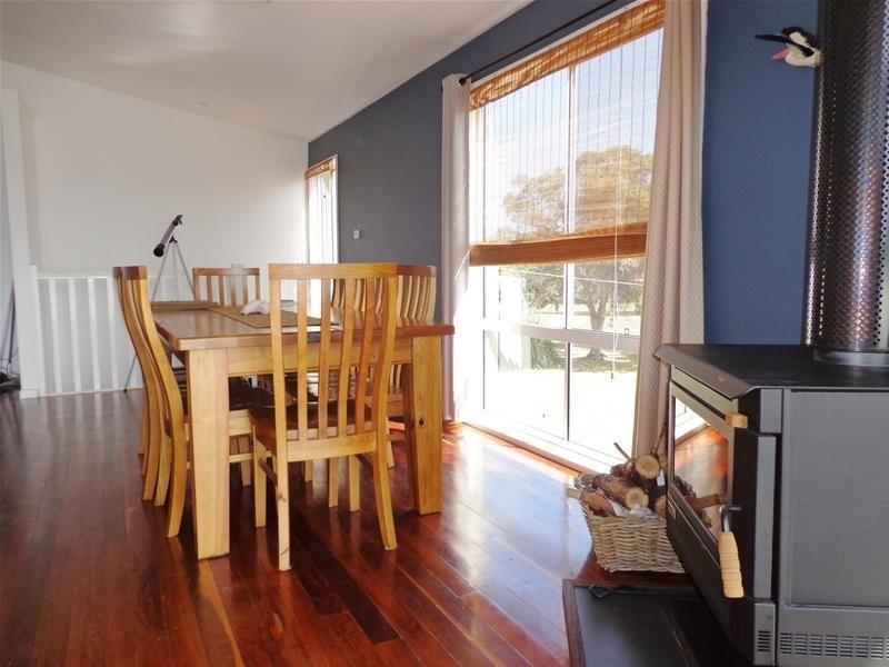 41 Fisher Parade, Loch Sport VIC 3851