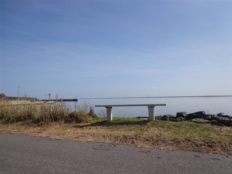 41 Fisher Parade, Loch Sport VIC 3851