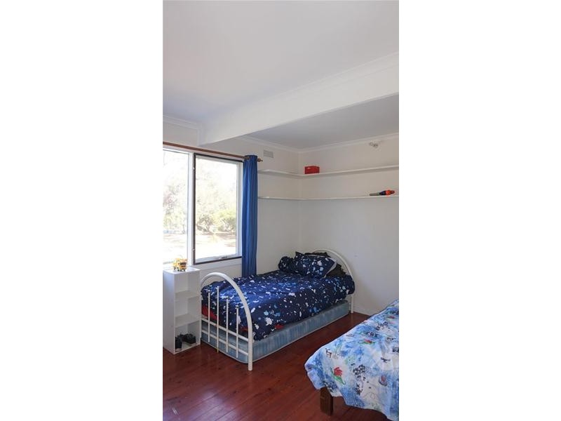 25 Caldwell Street, Loch Sport VIC 3851