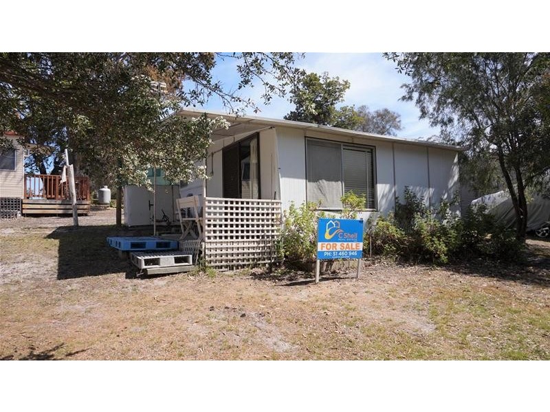 49 Loch Sport Caravan Park, Loch Sport VIC 3851