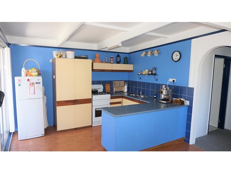 27 Cove Street, Loch Sport VIC 3851