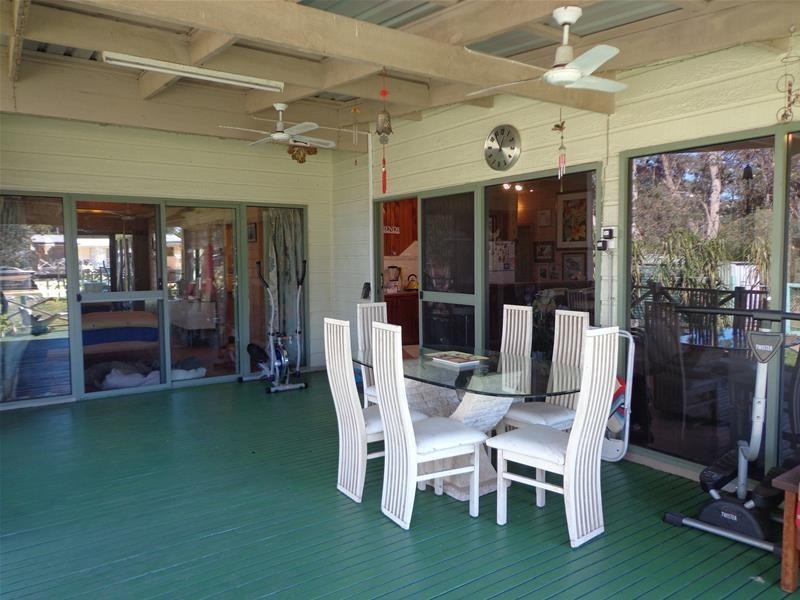 111 Wallaby Street, Loch Sport VIC 3851