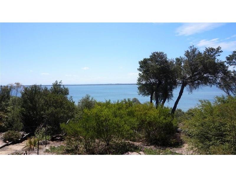 94 The Boulevard, Loch Sport VIC 3851