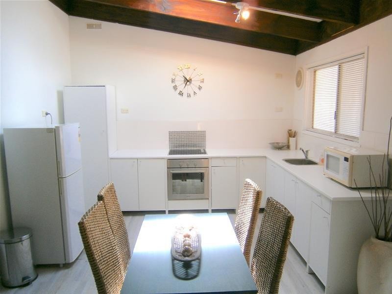 300 National Park Road, Loch Sport VIC 3851