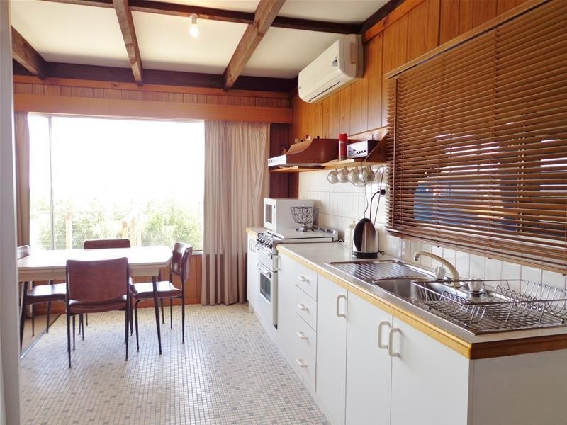 59 Wattle Grove, Loch Sport VIC 3851