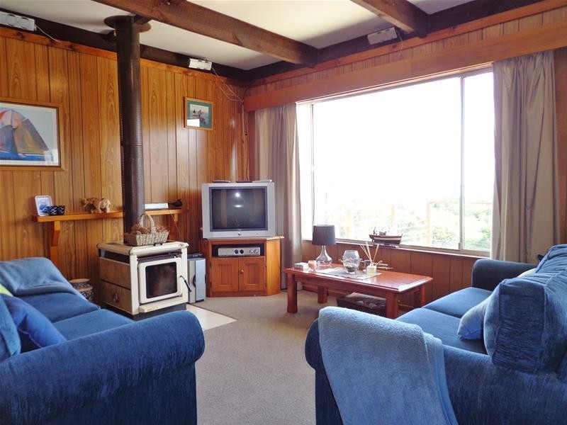 59 Wattle Grove, Loch Sport VIC 3851