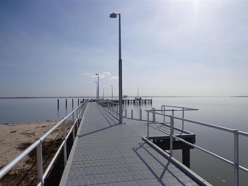 8 Charles Street, Loch Sport VIC 3851