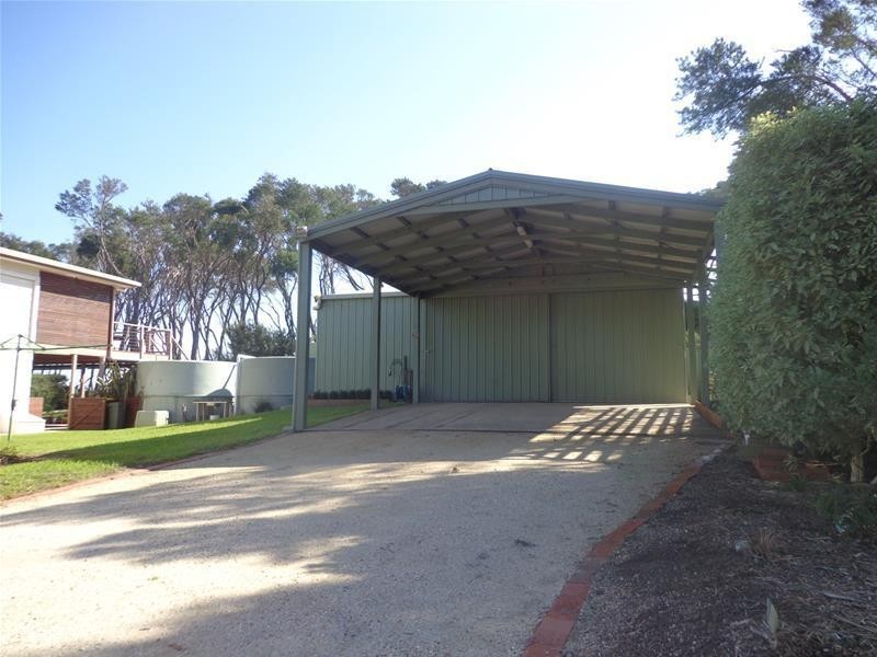 10 Le Grande Court, Loch Sport VIC 3851