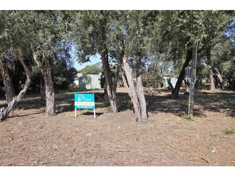 156 National Park Road, Loch Sport VIC 3851