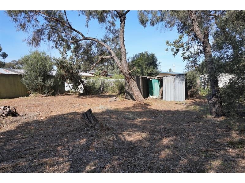 156 National Park Road, Loch Sport VIC 3851