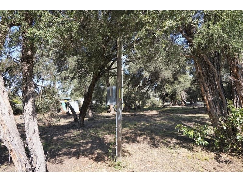 156 National Park Road, Loch Sport VIC 3851