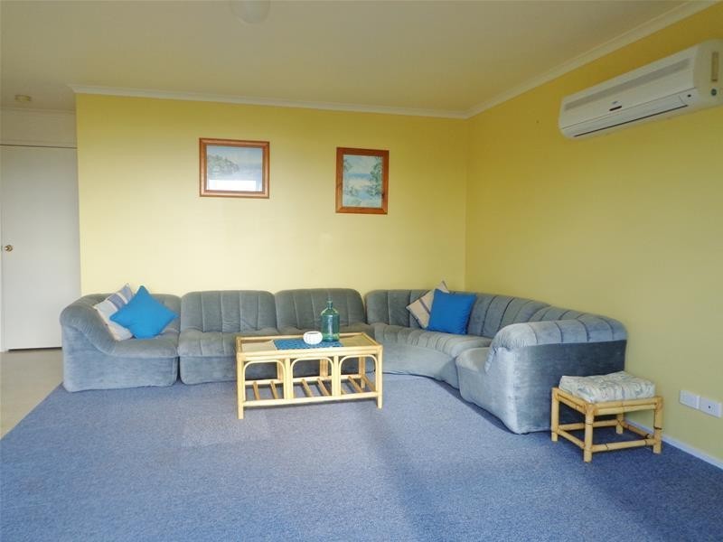 50 The Boulevard, Loch Sport VIC 3851