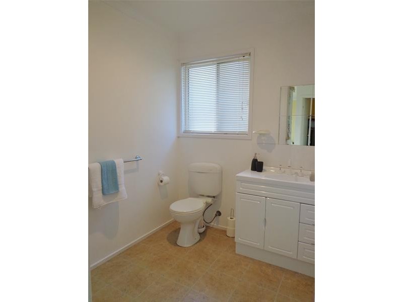 50 The Boulevard, Loch Sport VIC 3851