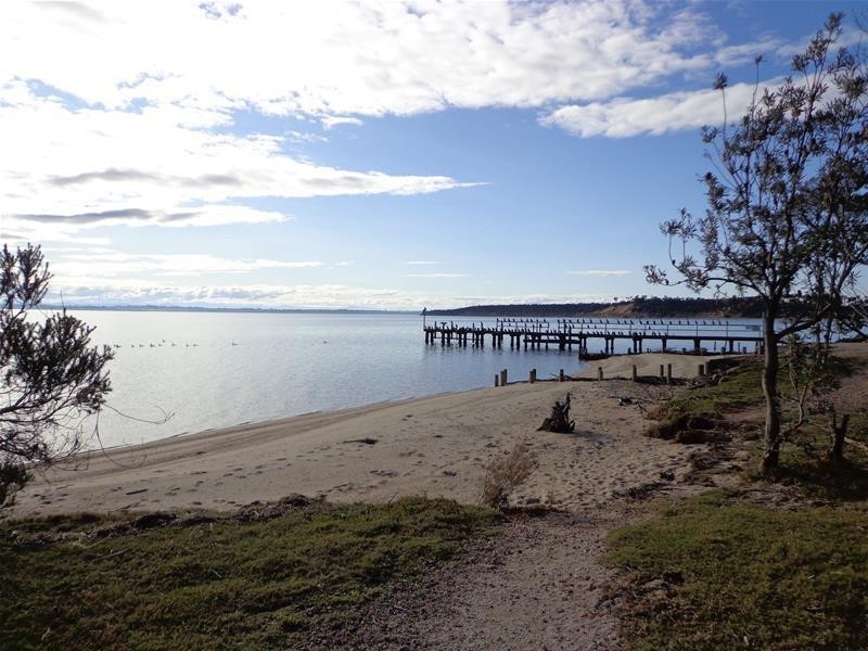 50 The Boulevard, Loch Sport VIC 3851