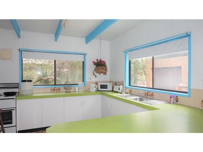 37 Echidna Street, Loch Sport VIC 3851