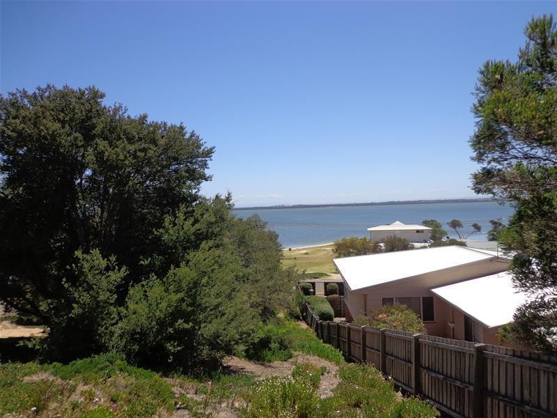71 The Boulevard, Loch Sport VIC 3851