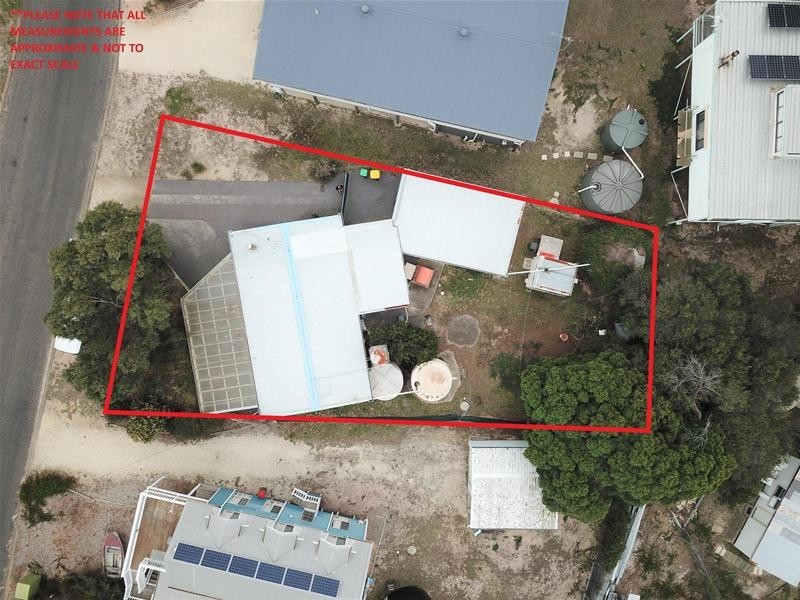 16 Mary Street, Loch Sport VIC 3851