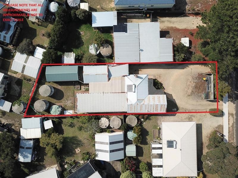 143 National Park Road, Loch Sport VIC 3851
