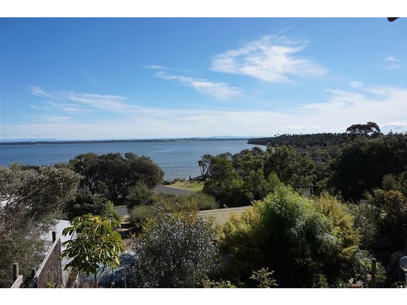 65 Pelican Street, Loch Sport VIC 3851