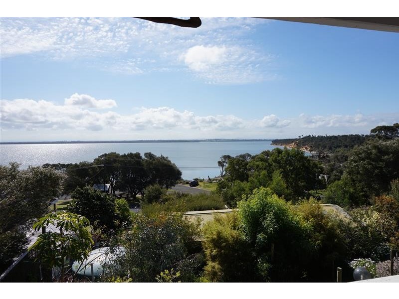 65 Pelican Street, Loch Sport VIC 3851