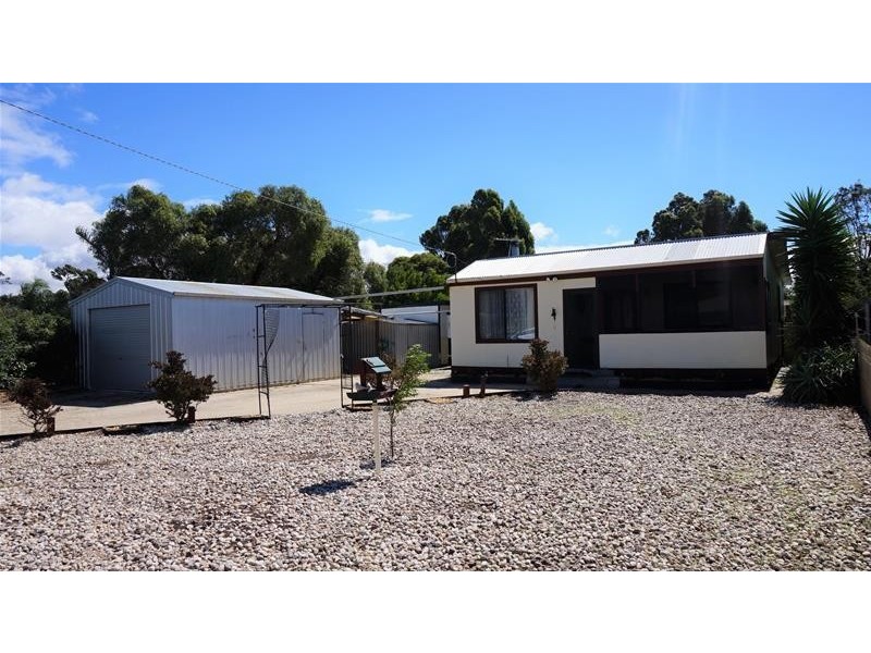 25 Bream Road, Loch Sport VIC 3851