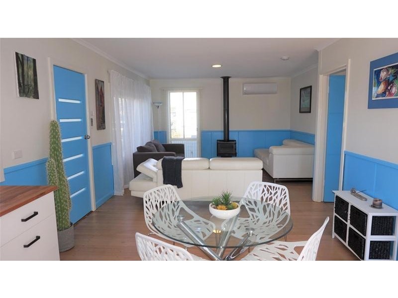 203 National Park Road, Loch Sport VIC 3851