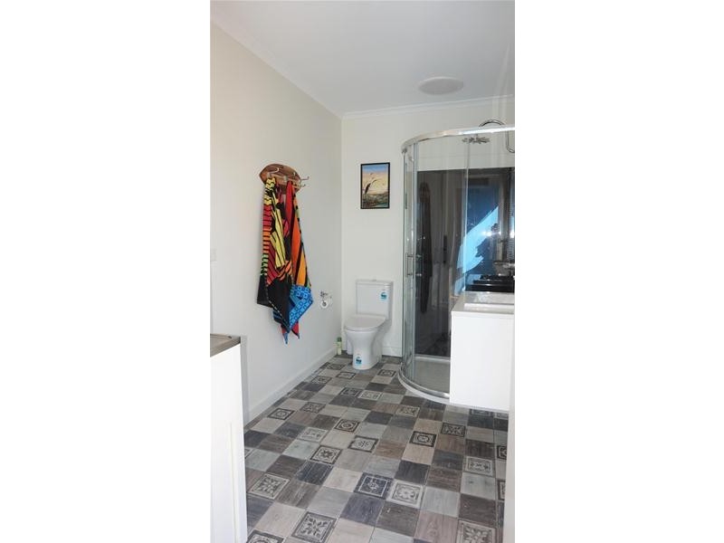 203 National Park Road, Loch Sport VIC 3851