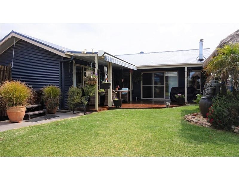 57 Fisher Parade, Loch Sport VIC 3851