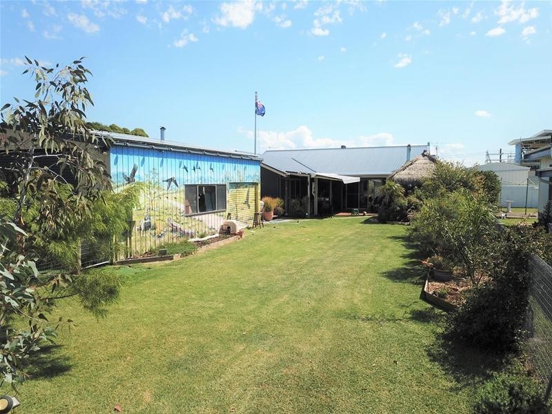 57 Fisher Parade, Loch Sport VIC 3851