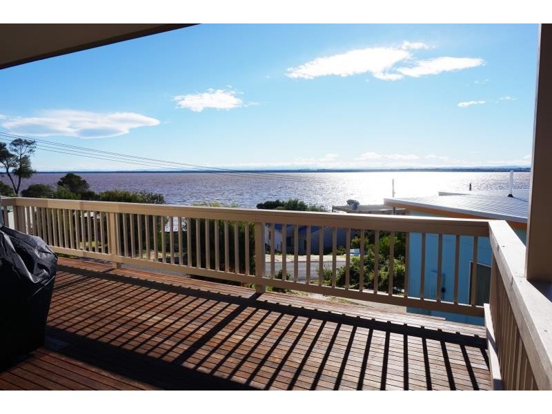 77 The Boulevard, Loch Sport VIC 3851