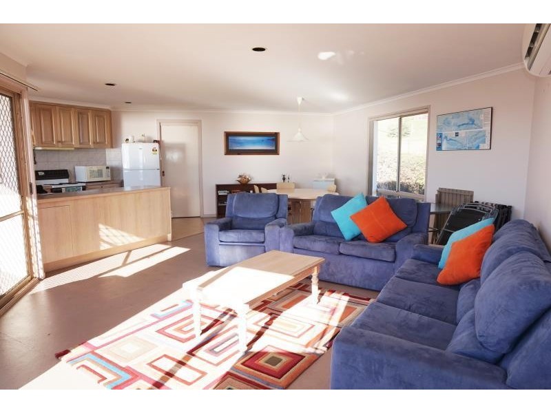 77 The Boulevard, Loch Sport VIC 3851