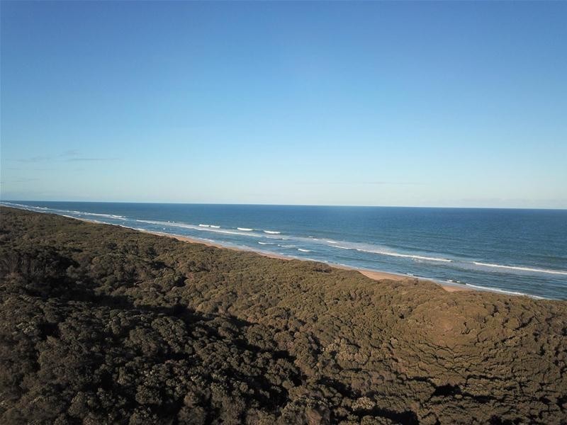 1 Track 10, Loch Sport VIC 3851