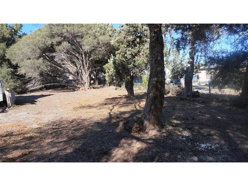 72 Goodlett Avenue, Loch Sport VIC 3851