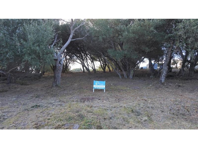 217 National Park Road, Loch Sport VIC 3851