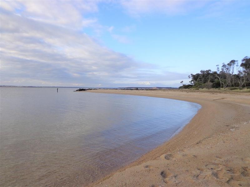 217 National Park Road, Loch Sport VIC 3851