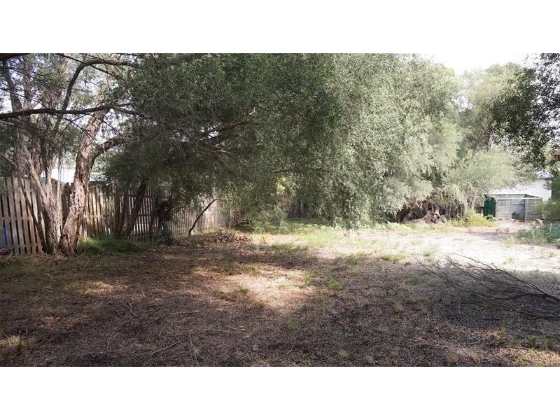 6 Catherine Court, Loch Sport VIC 3851