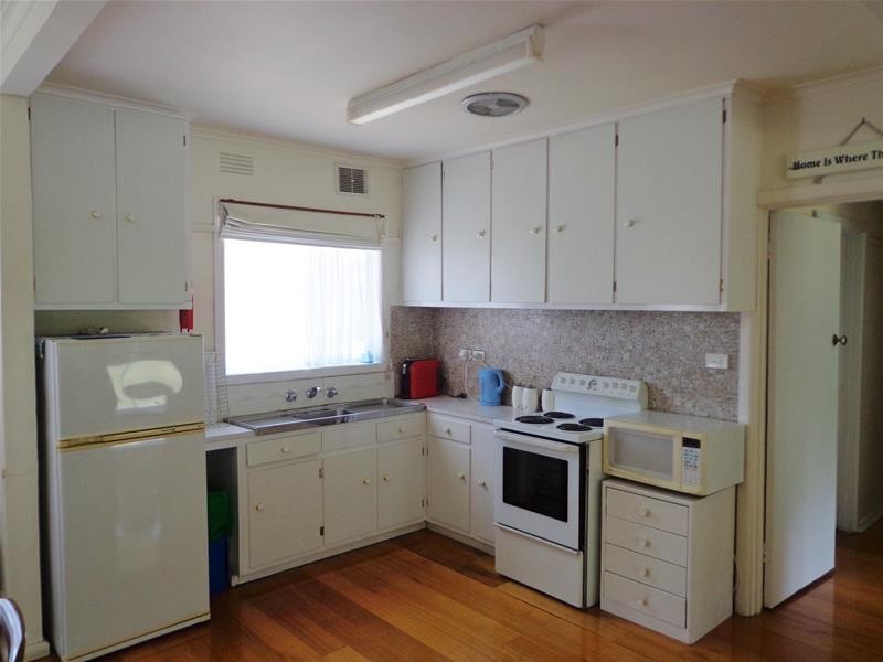 7 Caldwell Street, Loch Sport VIC 3851