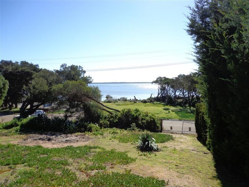 7 The Boulevard, Loch Sport VIC 3851