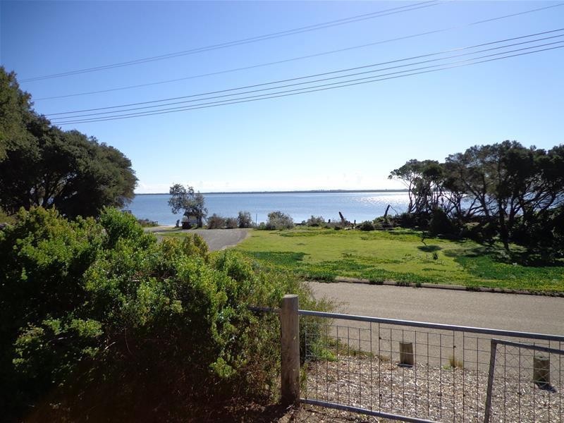 7 The Boulevard, Loch Sport VIC 3851