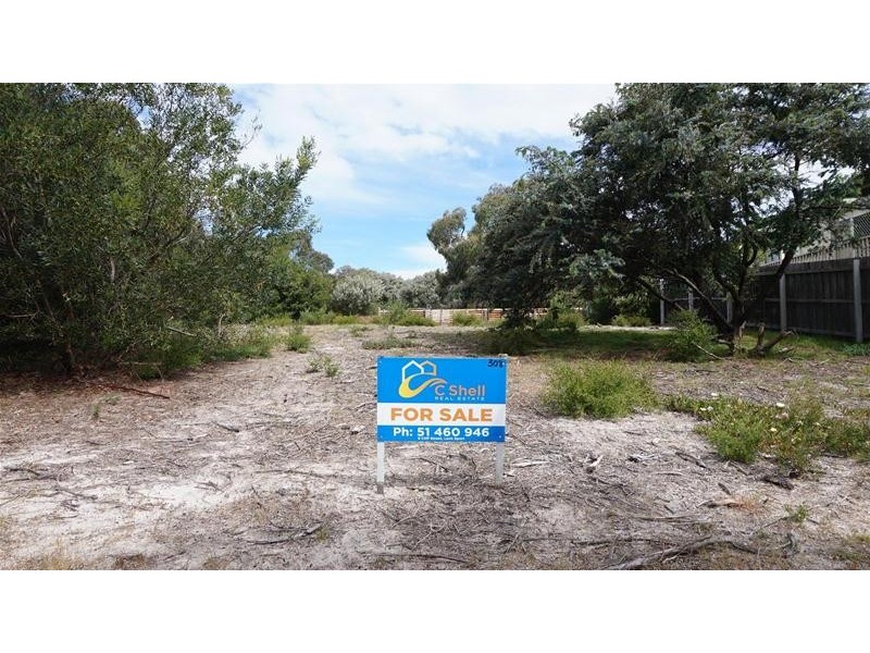 308 National Park Road, Loch Sport VIC 3851