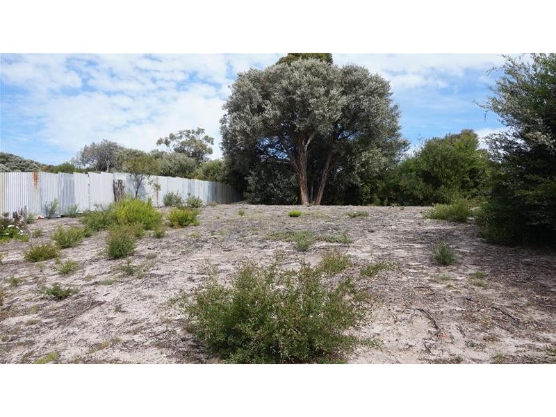 308 National Park Road, Loch Sport VIC 3851