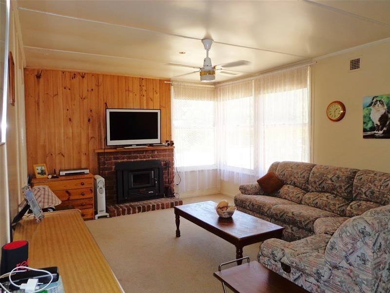 65 Victoria Street, Loch Sport VIC 3851