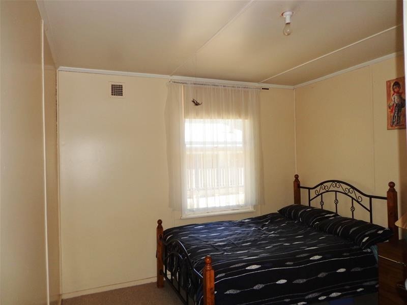 65 Victoria Street, Loch Sport VIC 3851