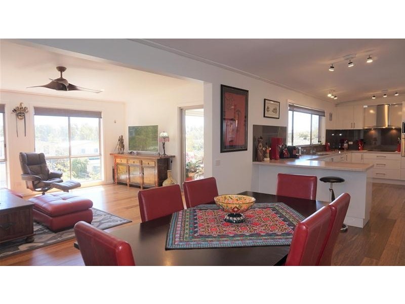 51 – 53 Seagull Drive, Loch Sport VIC 3851